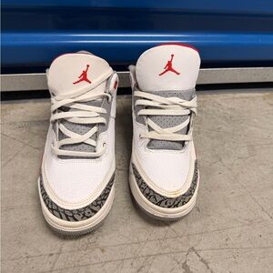 Jordan 3 Retro “ Fire Red “ Kids Sneakers - White, Gray, and Red